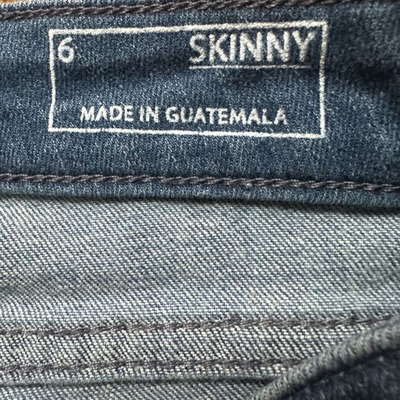 Vineyard Vines Skinny Medium Wash Jeans - Women 6 - Slim Raw Hem Y2K Fit - Picture 6 of 8